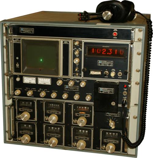 Watkins - Johnson RS-160